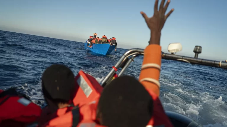 30 Migrants Missing After Shipwreck Off Libya