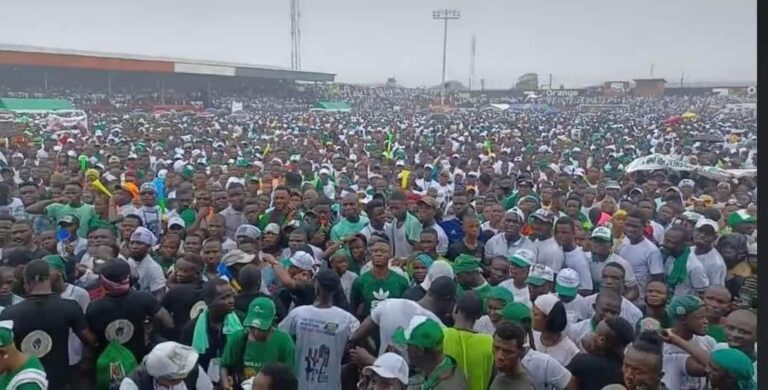 Liberia’s Opposition Leader Boakai Draws Thousands in Last-Ditch Efforts to Unseat Weah