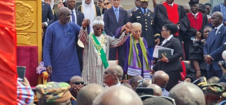 Liberia: Boakai Should Work With Weah & Ellen