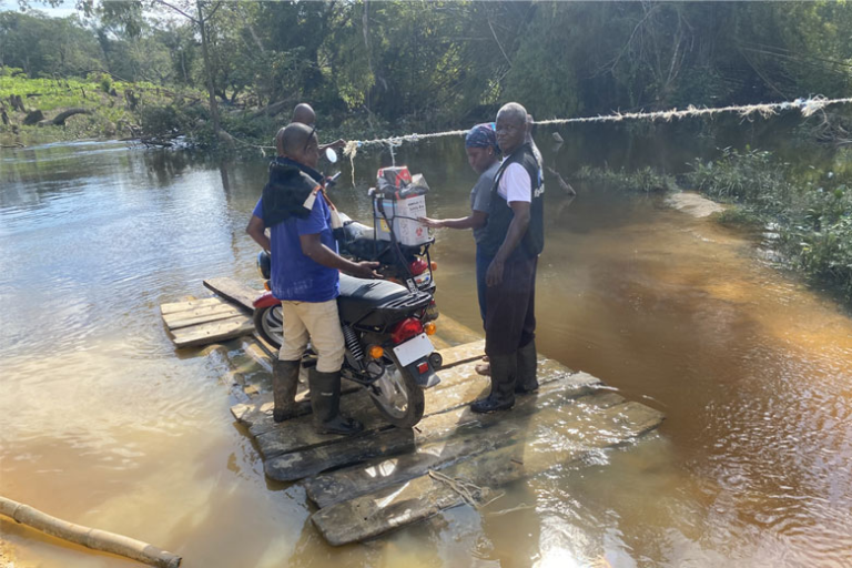 The Volunteer Vaccinators Protecting Children in Rural Liberia