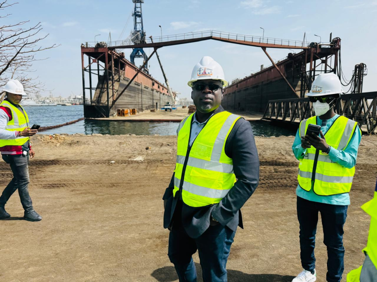 Liberian Delegation Tours Key Maritime Facilities In Senegal